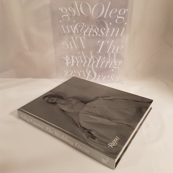 Book The Wedding Dress by Oleg Cassini with Acetate Jacket Cover Fashion History - Picture 4 of 15